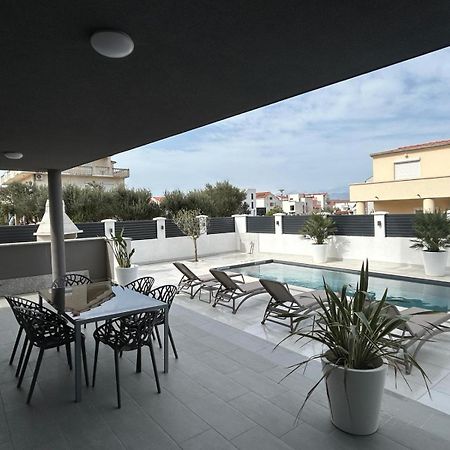 Apartments Cesare نين المظهر الخارجي الصورة