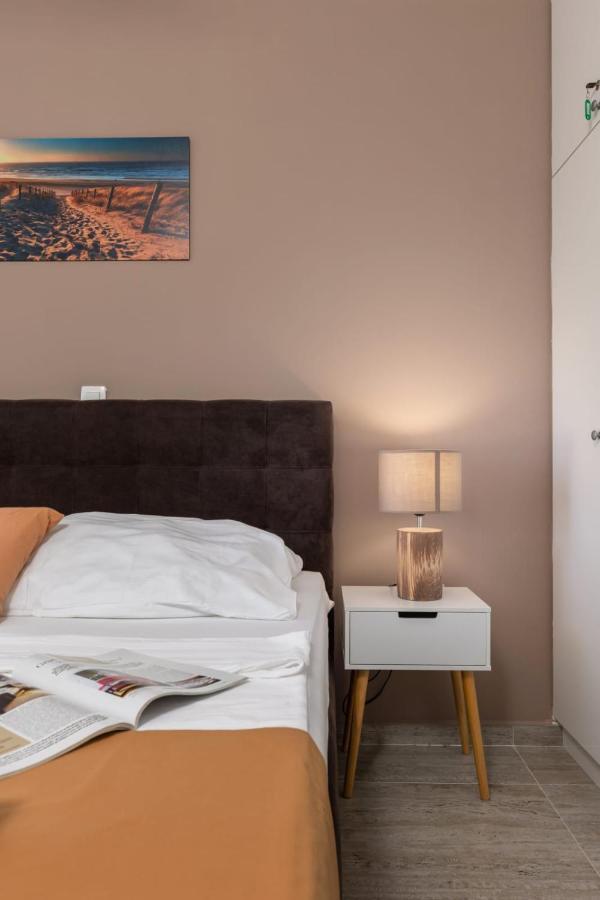 Apartments Cesare نين المظهر الخارجي الصورة