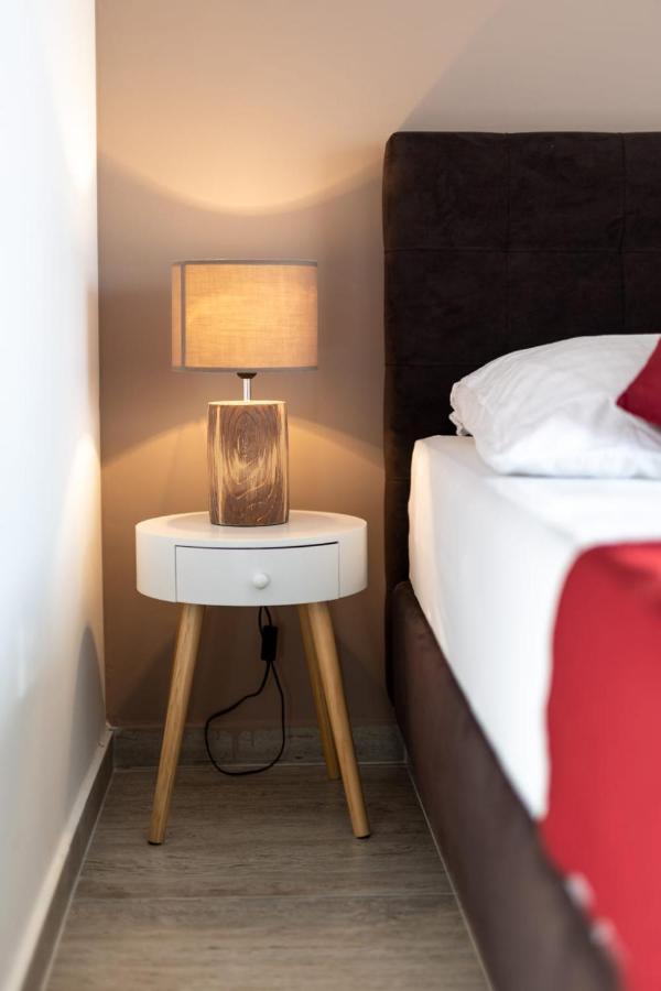 Apartments Cesare نين المظهر الخارجي الصورة
