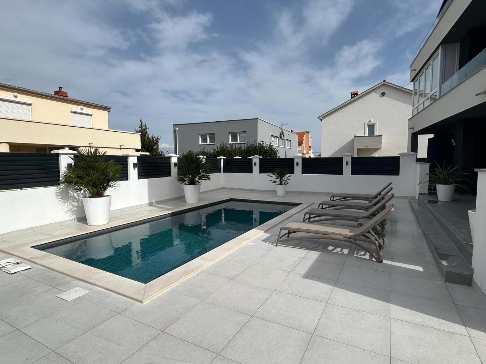 Apartments Cesare نين المظهر الخارجي الصورة