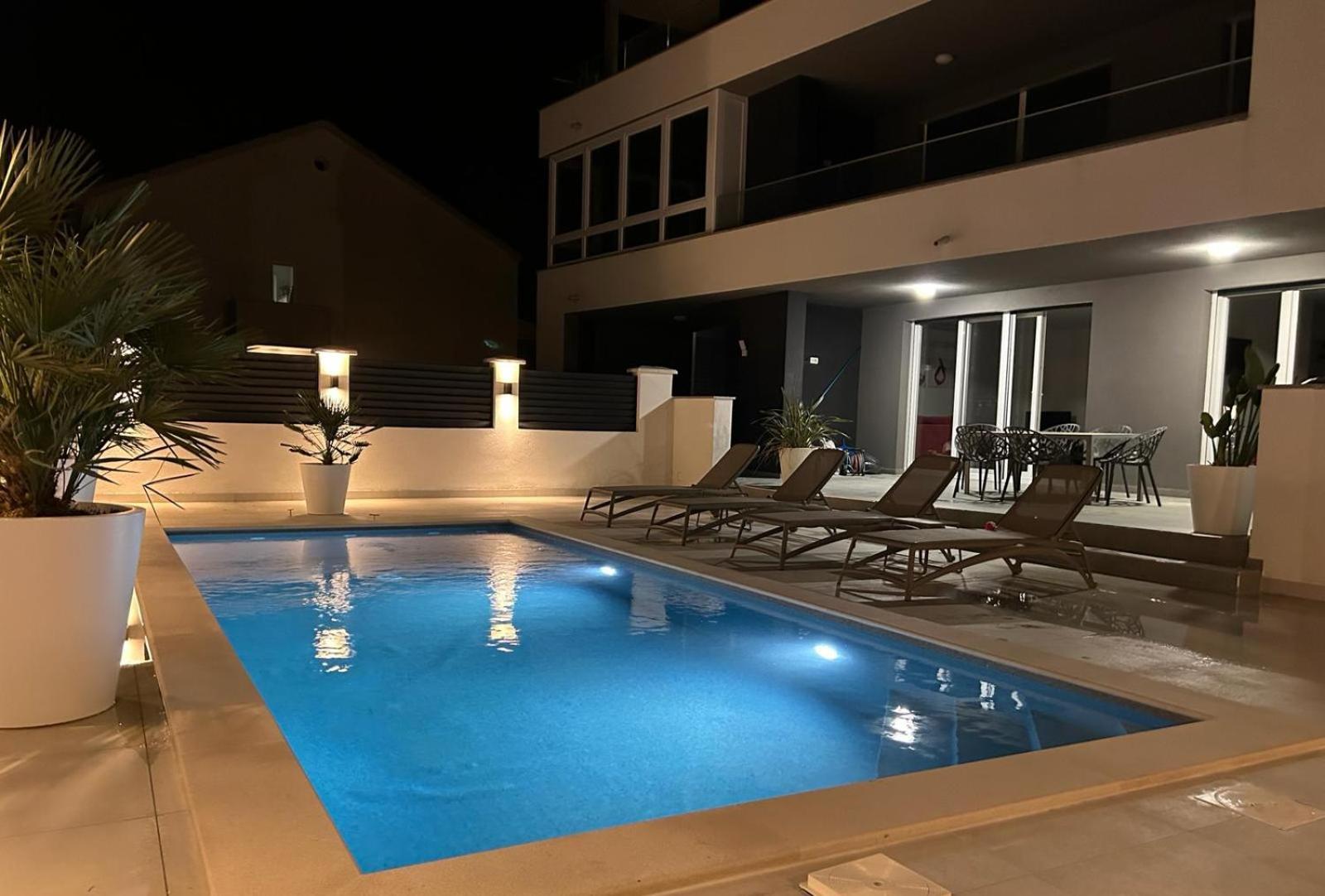Apartments Cesare نين المظهر الخارجي الصورة